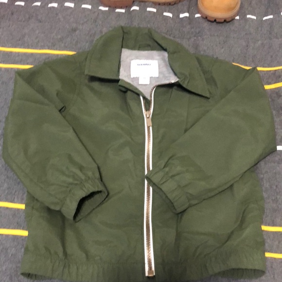 Kids old navy  5t sweater - Picture 1 of 1